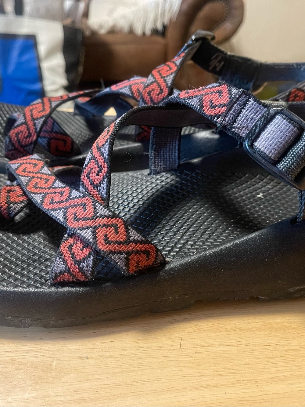 Chaco Women's Z/Cloud 2 Sandals Shoes Size 10 Red/Black